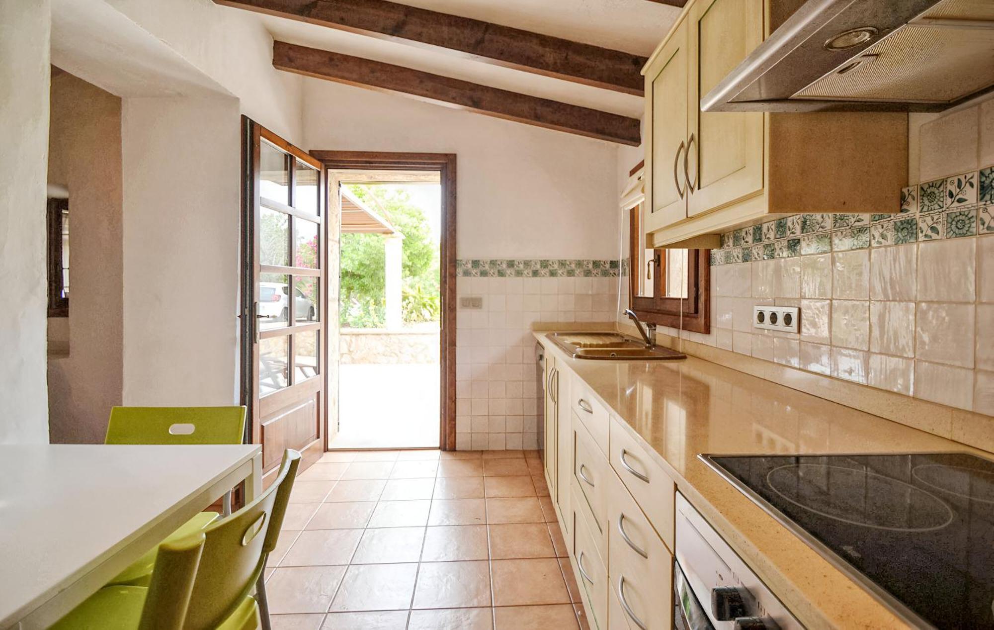 Cadernera Villa *