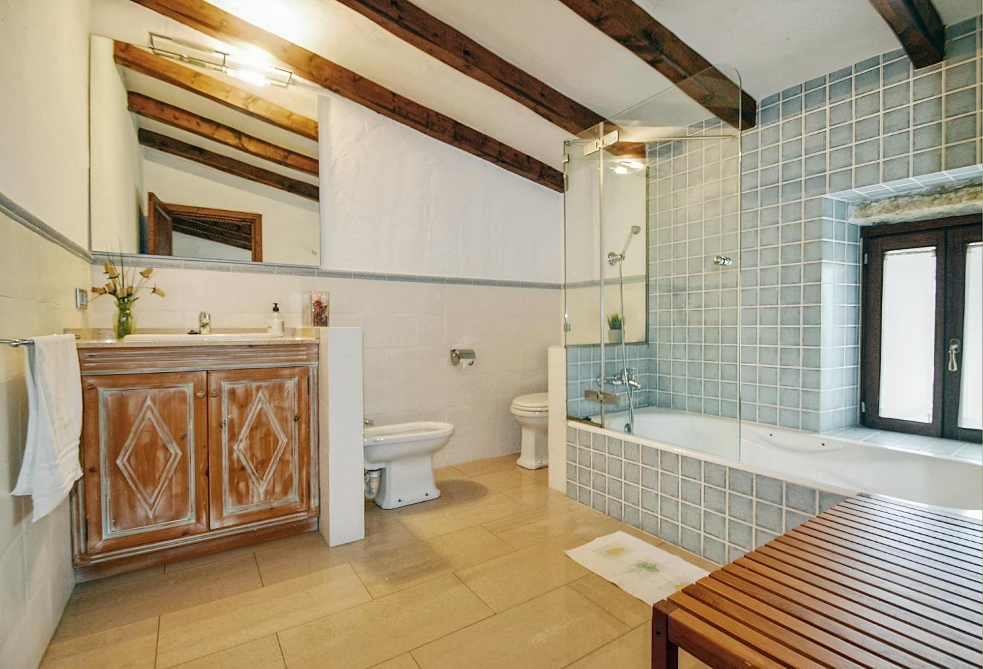 Cadernera Villa