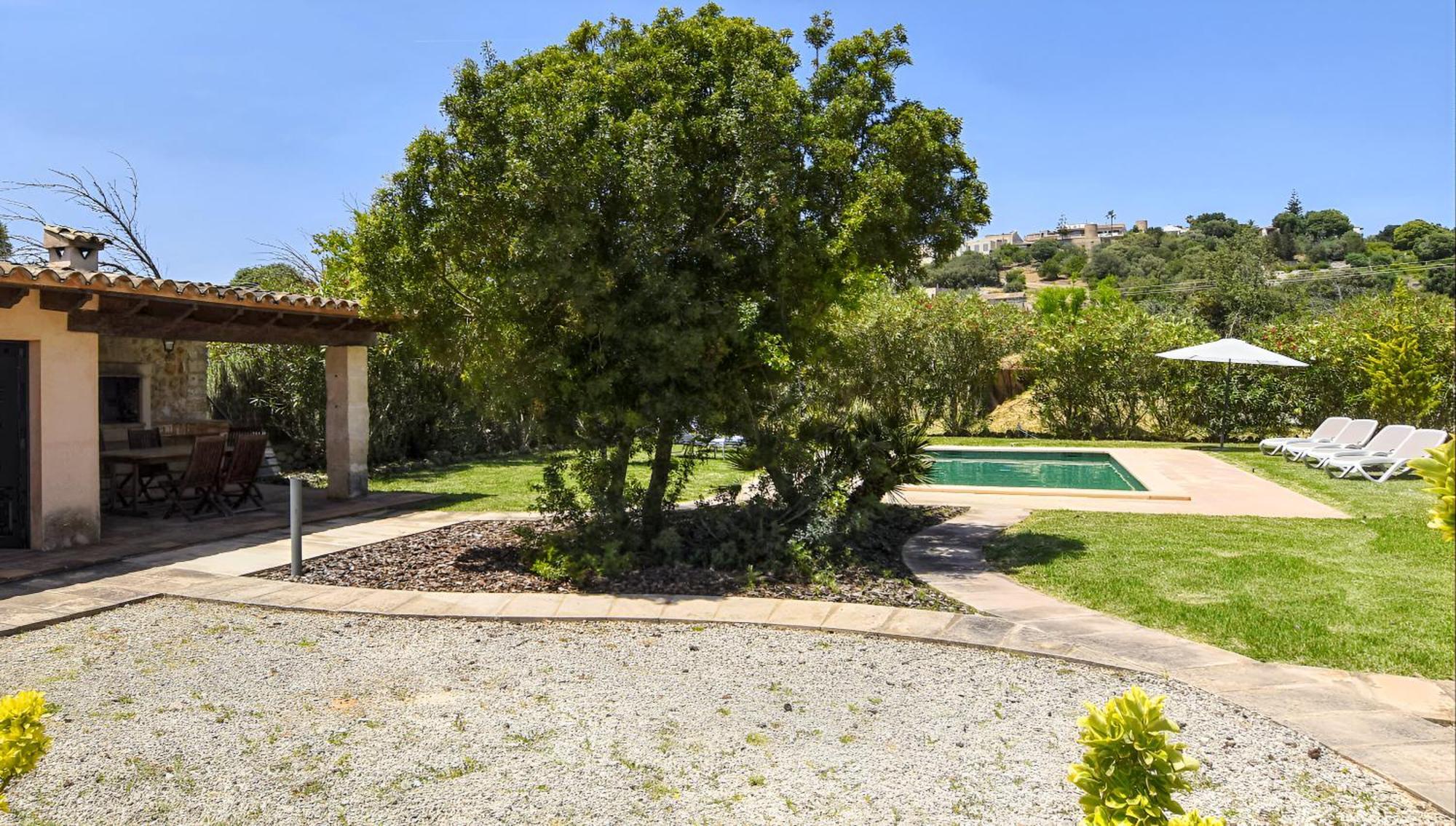 Villa Cadernera